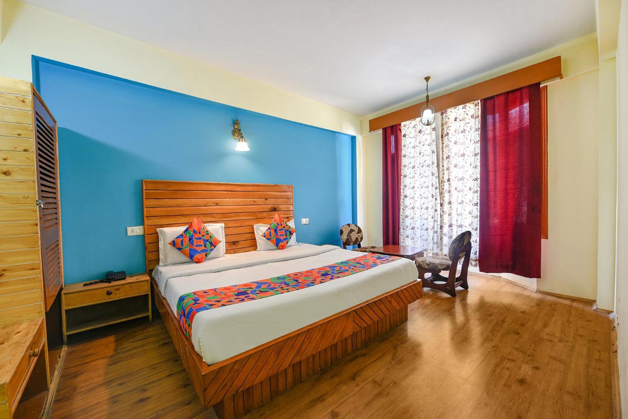 Fabhotel Zarim Manāli Екстериор снимка