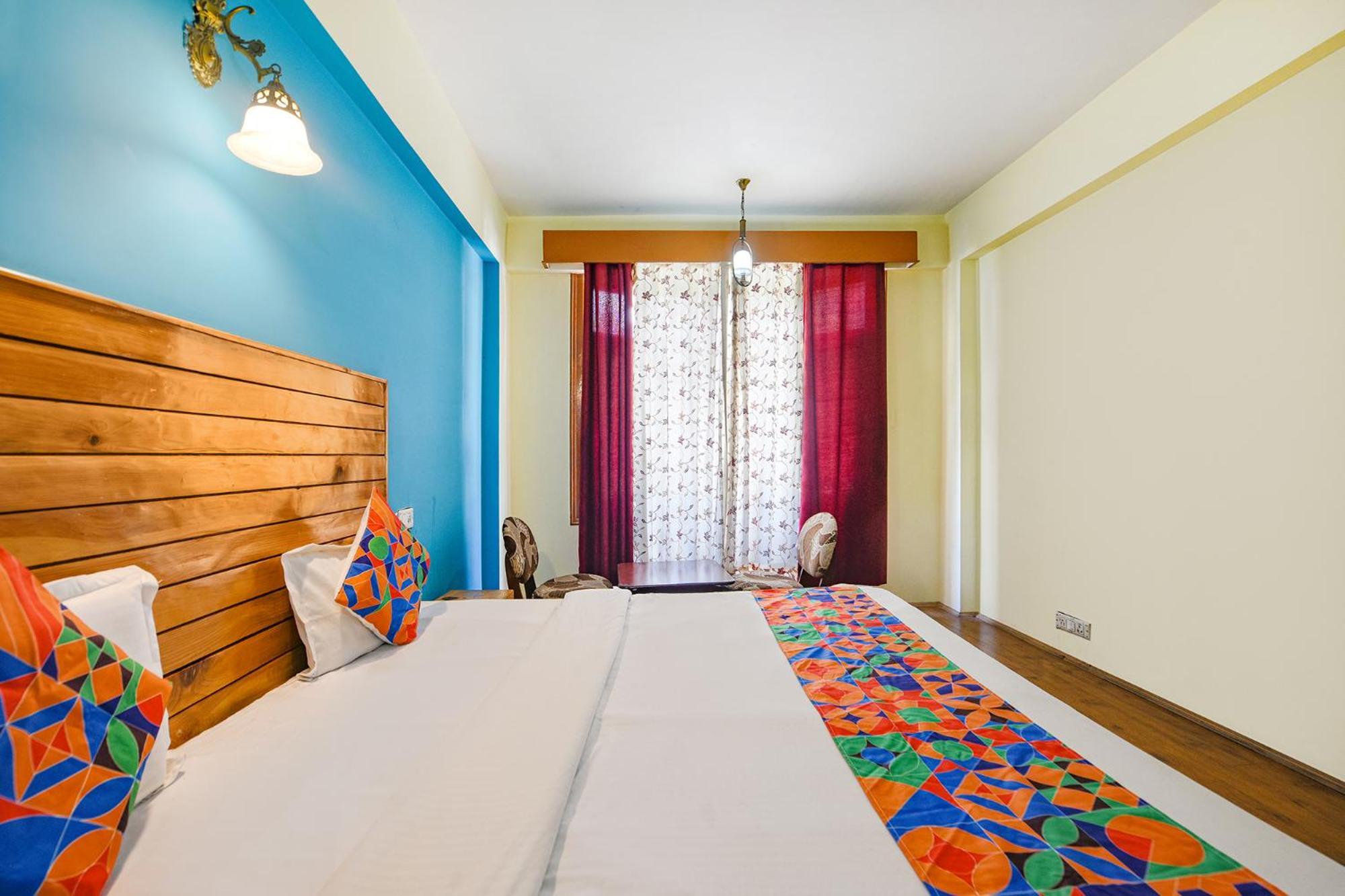 Fabhotel Zarim Manāli Екстериор снимка