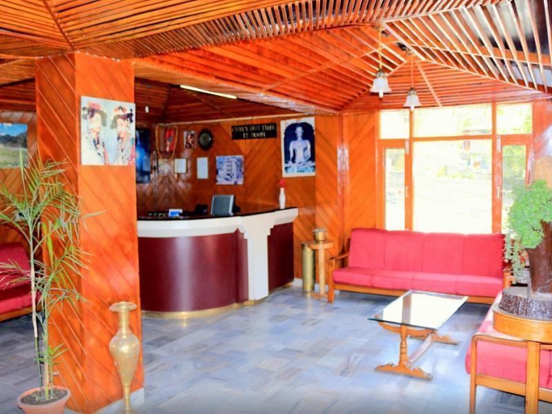 Fabhotel Zarim Manāli Екстериор снимка